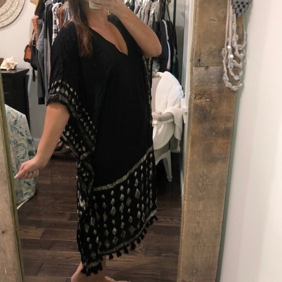 Love stitch one size black oversized kimono dress - Picture 2 of 3